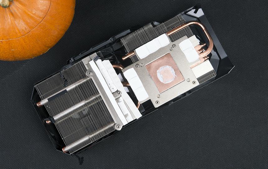 Система охлаждения GIGABYTE GeForce GTX 1070 Xtreme Gaming (GV-N1070XTREME-8GD)