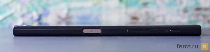 Правый торец корпуса Sony Xperia XZ