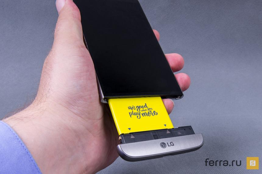 Аккумулятор можно сменить со скоростью перезарядки винтовки, если не быстрее