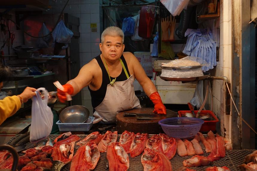 Sony Cyber-shot RX100 IV, ISO 125, 18,1 мм, F2.8, 1/60 c