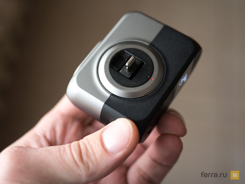 Коннектор Lightning в рабочем положении