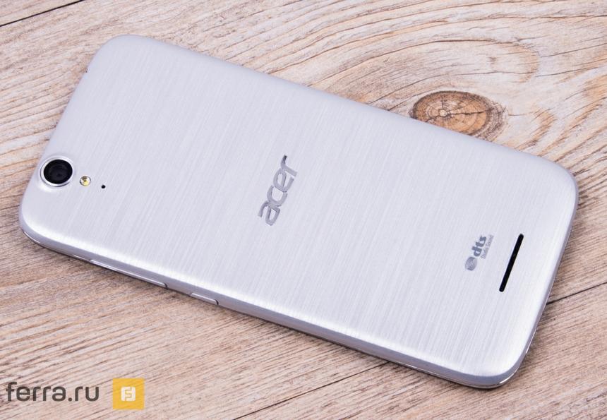 «под алюминий» выглядит неплохо, да и царапины на такой крышке не видны