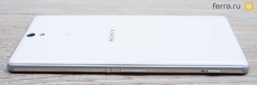 Органы управления на правом торце корпуса Sony Xperia C5 Ultra