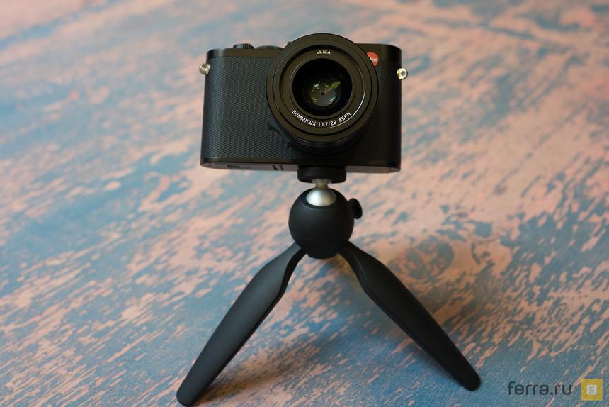 Leica Q и компактный штатив
