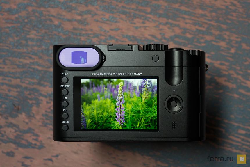 Экран и видоискатель Leica Q