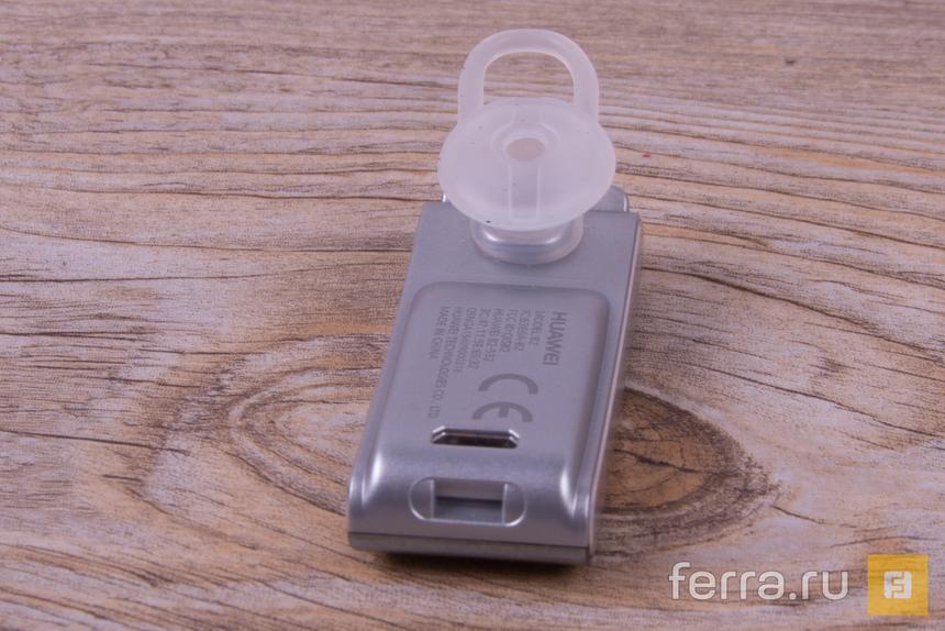 Порт для зарядки microUSB