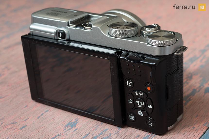 Тыльная сторона корпуса Fujifilm X-A2