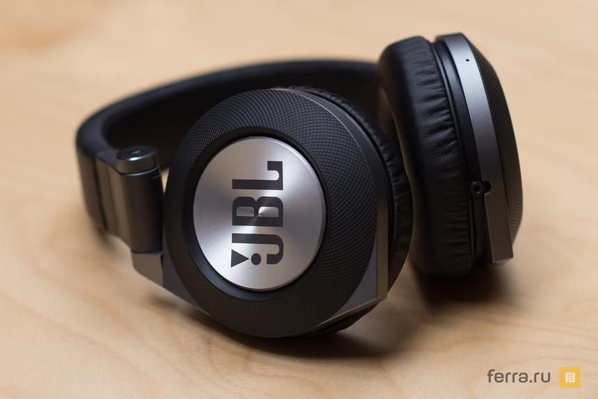 JBL Synchros E50BT