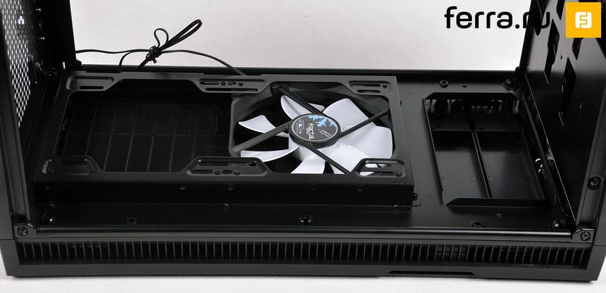 Посадочное место для вентилятора у Fractal Design Define R5