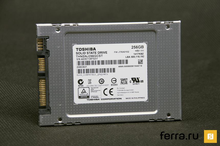 Оборотная сторона накопителя Toshiba Q Series Pro