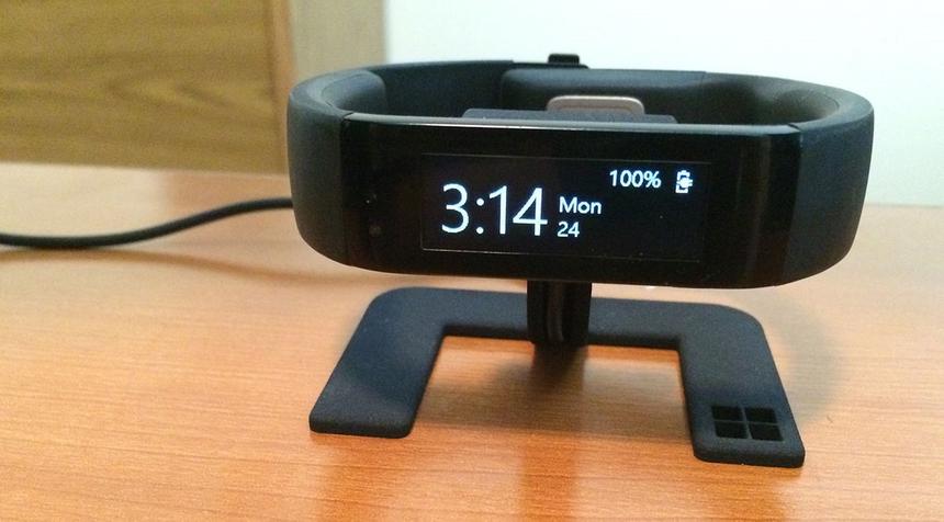 Фитнес-трекер или умные часы? Обзор Microsoft Band