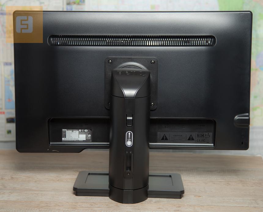 Задний вид крепления с лифтом BenQ XL2411T