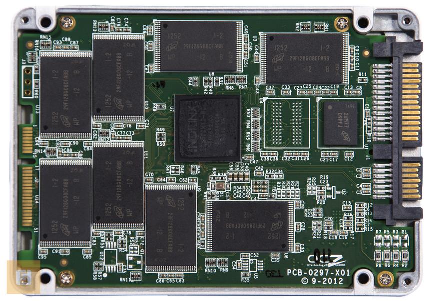 Печатная плата OCZ Vertex 450, лицевая сторона