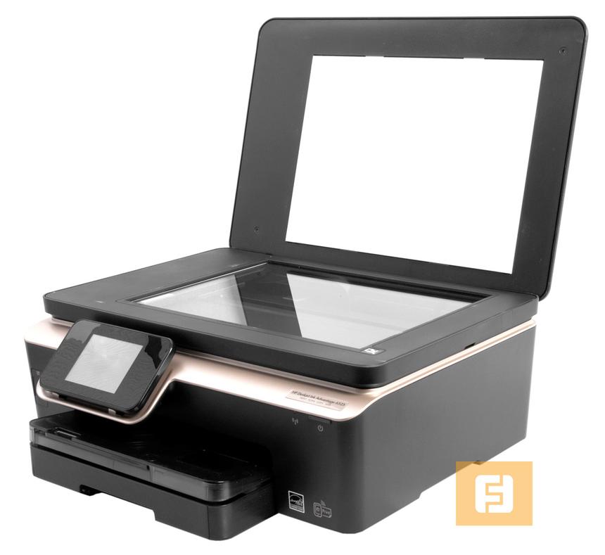 Планшетный сканер не оснащен автоподатчиком документов, за счет чего высота устройства действительно невелика