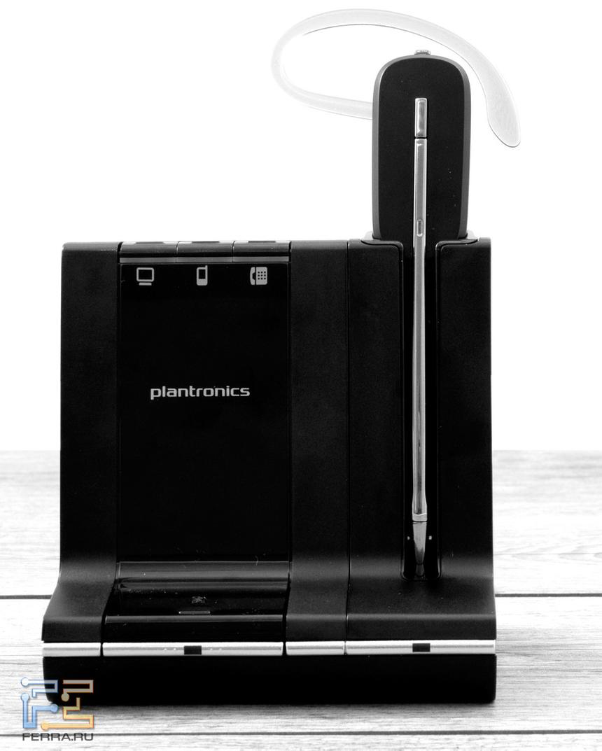 Передняя грань базы Plantronics Savi 740