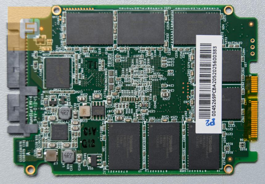 Тыльная сторона OCZ Vertex 460