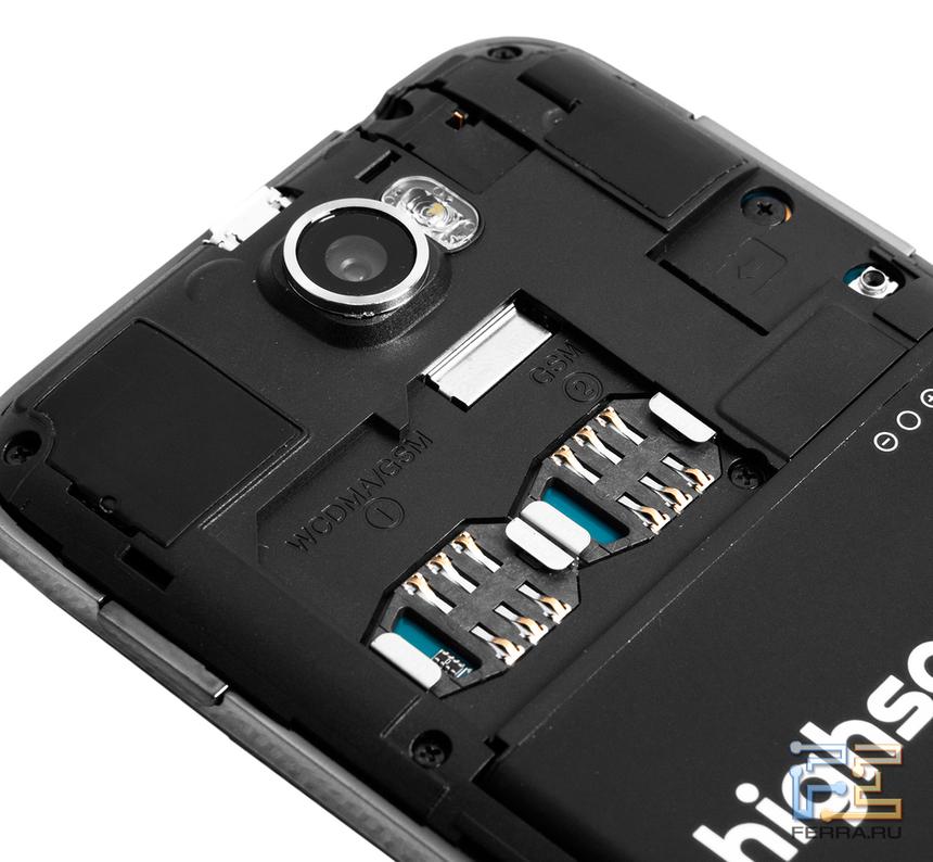 Слоты для SIM-карт на Highscreen Blast