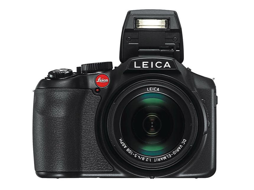 Leica V-Lux 4, вид спереди