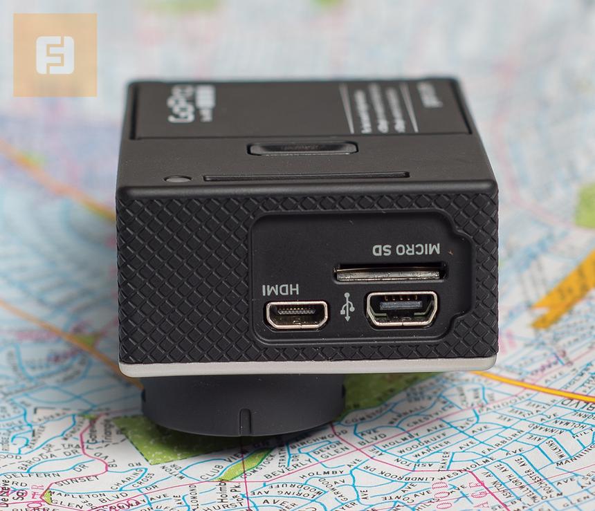 Разъёмы и слот для карт памяти в GoPro Hero3