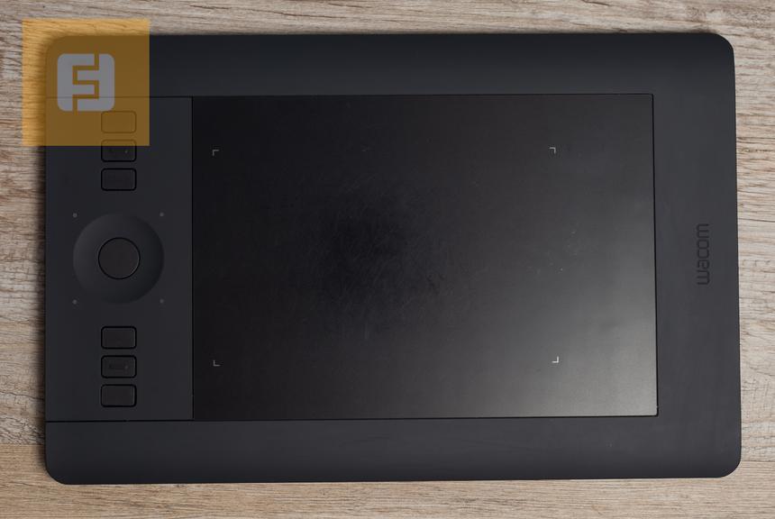 Wacom Intuos Pro Small, вид сверху