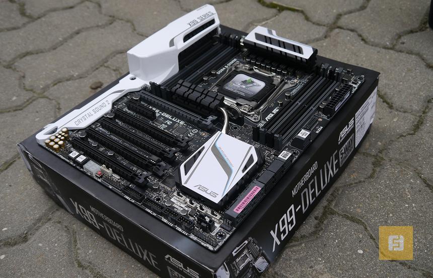 ASUS X99-DELUXE, общий вид