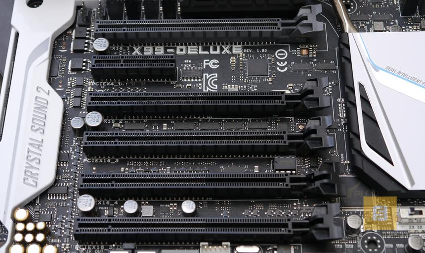 ASUS X99-DELUXE, слоты расширения