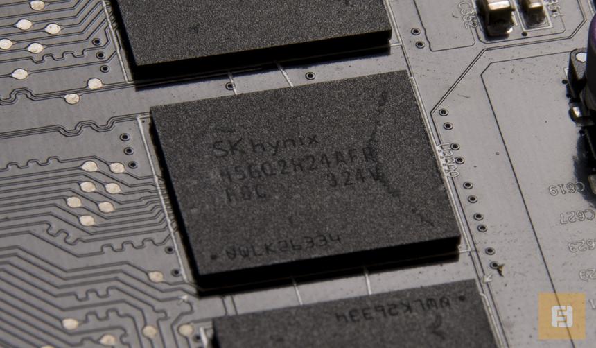 Видеопамять AMD Radeon R9 290X