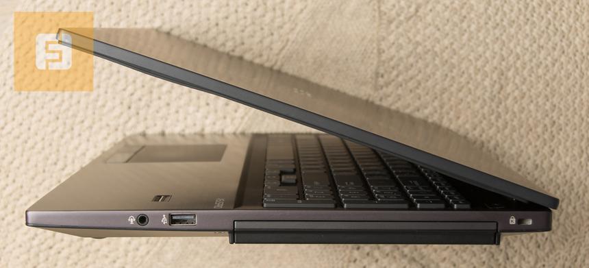 Правая грань ASUSPRO ADVANCED B551LG