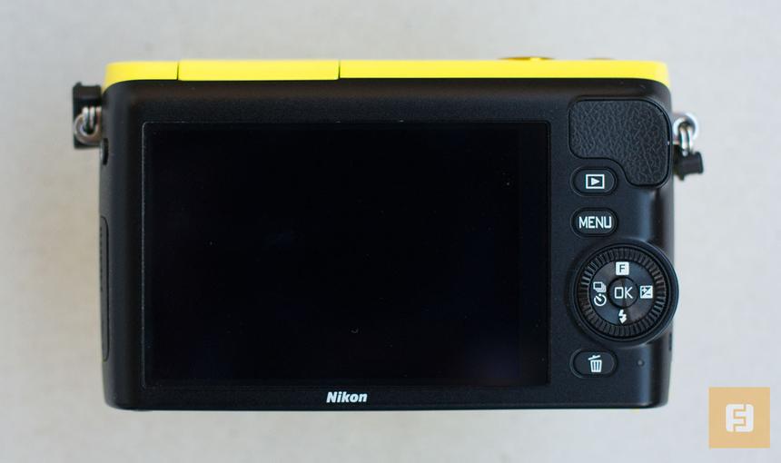 Задняя панель Nikon 1 S2