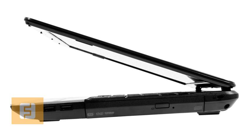 Приоткрытый Acer Aspire E1-571G-53234G50Mnks