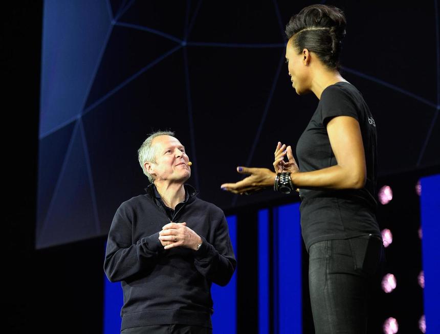 Основатель Ubisoft общается с Аишей