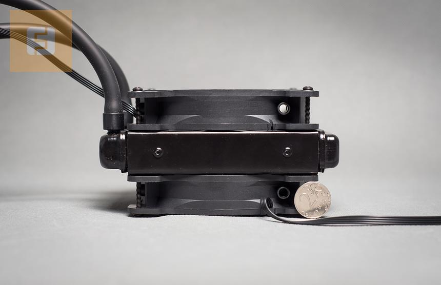 Радиатор в сборе Corsair H75 Hydro Series