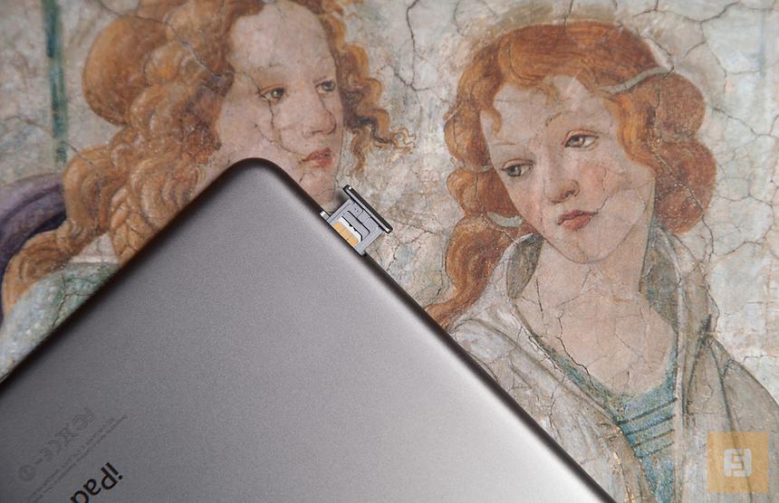 Слот для nanoSIM-карты