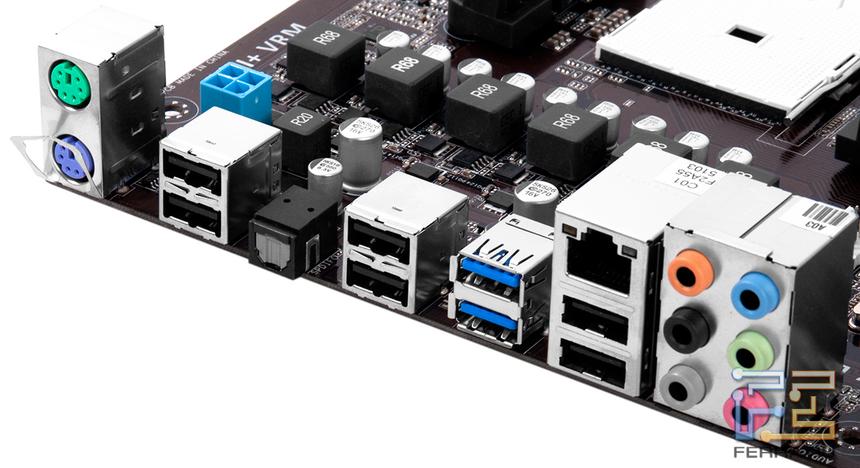 Задняя панель материнской платы ASUS F2A55