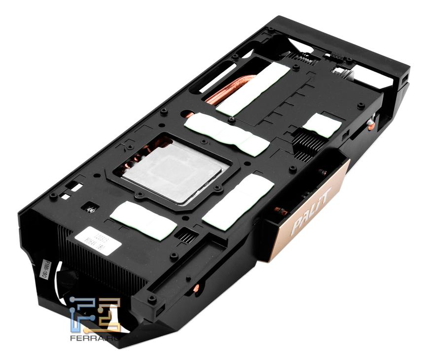 Демонтированная система охлаждения Palit GTX 680 JetStream