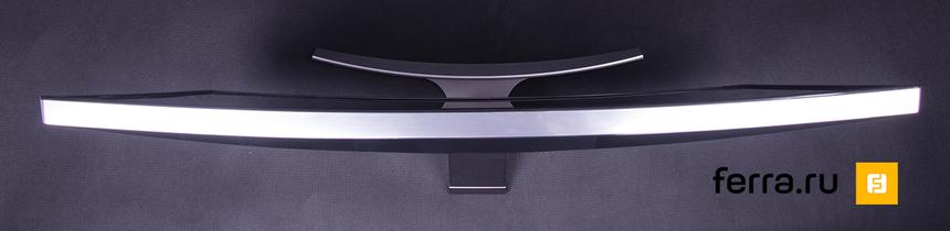 Верхняя грань Samsung S27D590CS