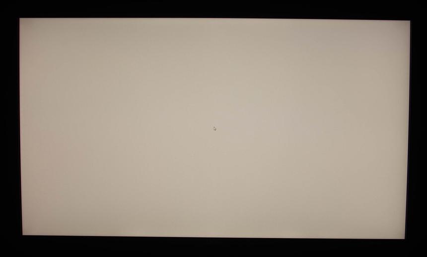 Равномерность подсветки Samsung S27D590CS — белый фон