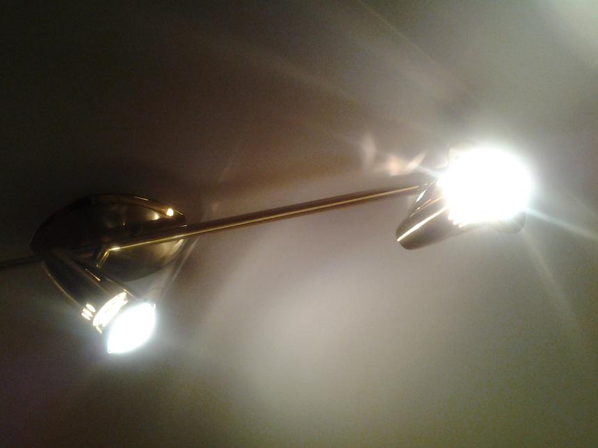 Источник света – снято на Samsung Galaxy Tab 2 10.1