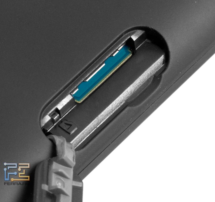 Отсек для карты памяти Sony PRS-T2