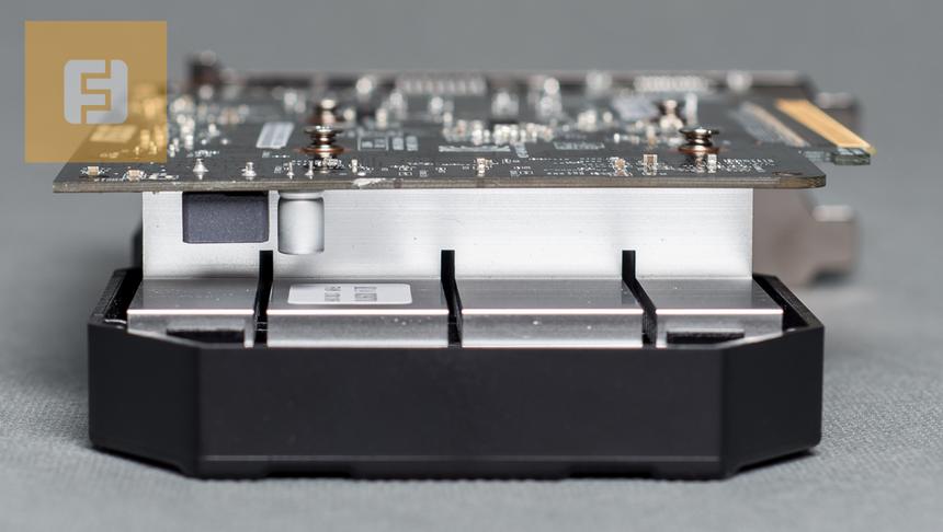 ASUS GeForce GTX 750 Ti, вид сзади