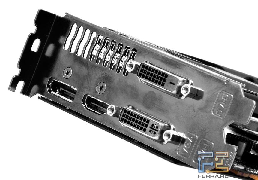 Видеовыходы ASUS GTX 670 DirectCU II TOP