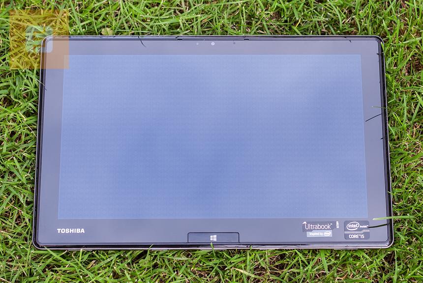 Лицевая сторона Toshiba Portege Z10t-A-L4S