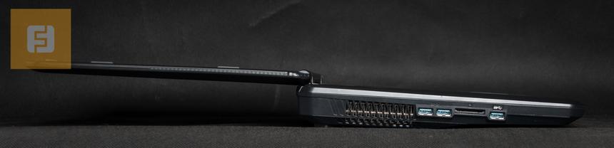 Левый край: 2x USB 3.0, кард-ридер SD, 1x USB 3.0