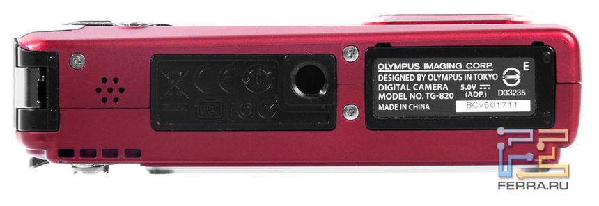 Нижняя сторона корпуса Olympus TG-820