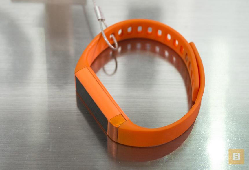 Браслет Acer Liquid Leap на выставке Computex 2014