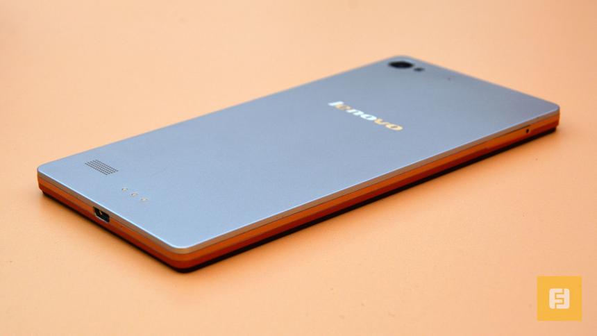 Нижний торец и задняя панель Lenovo Vibe X2