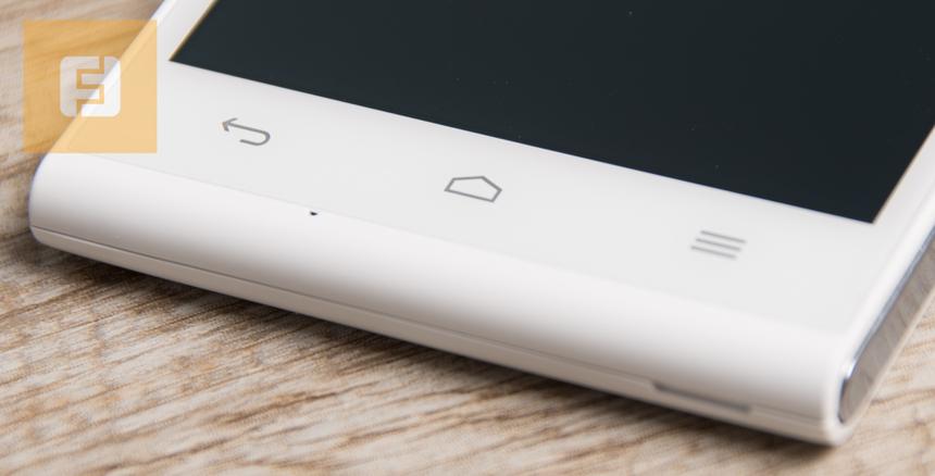 Кнопки под экраном Huawei Ascend G6