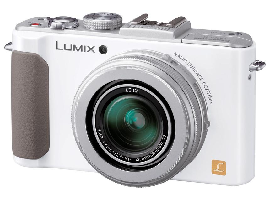 Lumix LX7 в белом исполнении