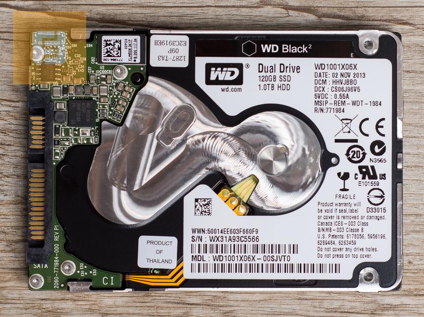 WD Black2, вид снизу