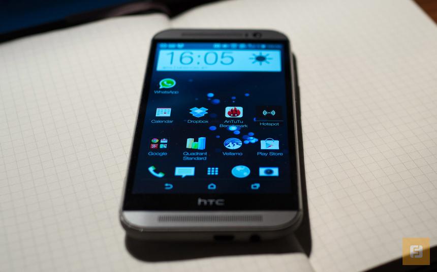 Дисплей HTC One (M8)